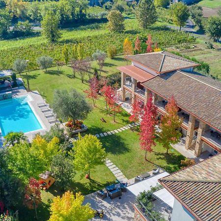Agriturismo Corte Aurea Desenzano del Garda Exterior photo