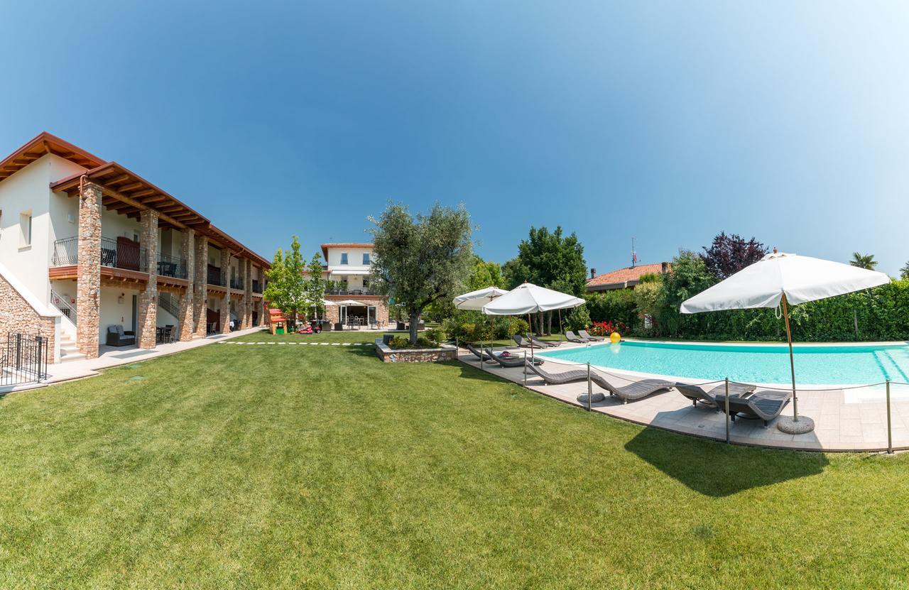 Agriturismo Corte Aurea Desenzano del Garda Exterior photo
