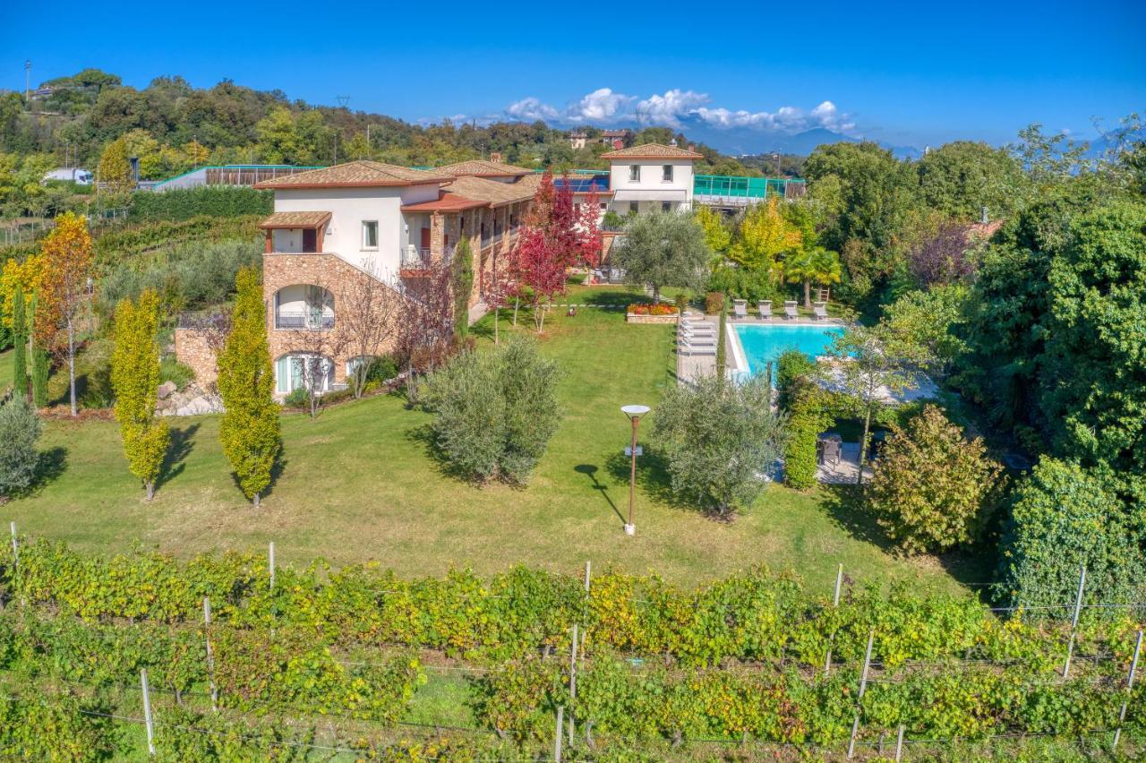 Agriturismo Corte Aurea Desenzano del Garda Exterior photo