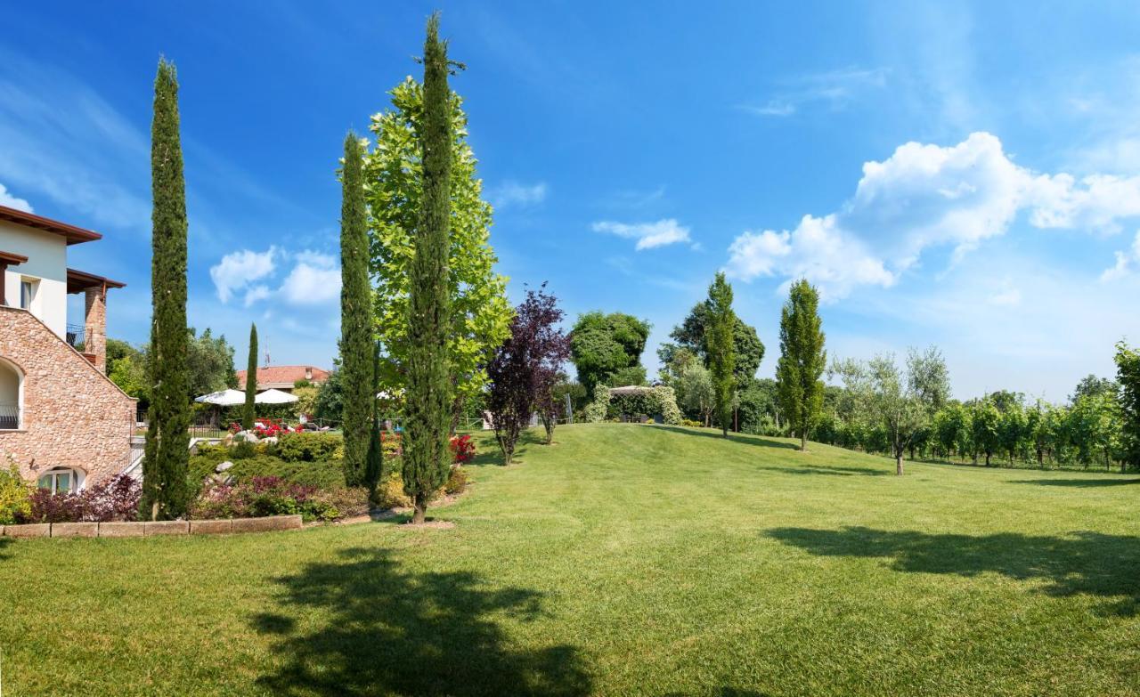 Agriturismo Corte Aurea Desenzano del Garda Exterior photo